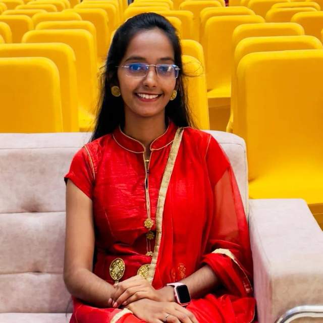 NANDHINI PRIYA R profile