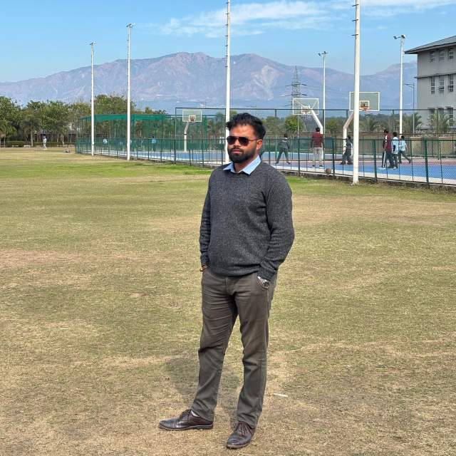 Ravi Gautam profile