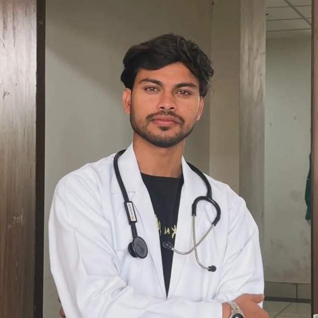 Yash Narwariya profile