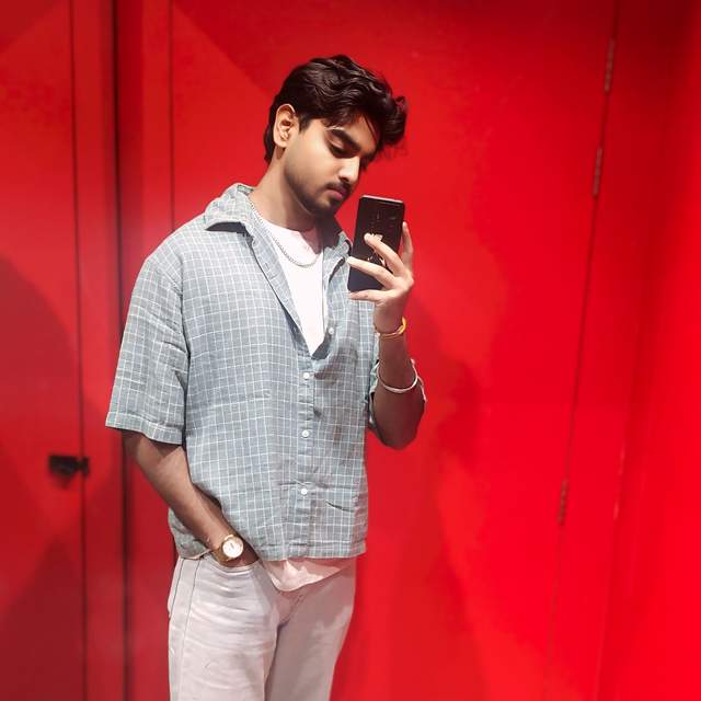Abhinav Sharma profile