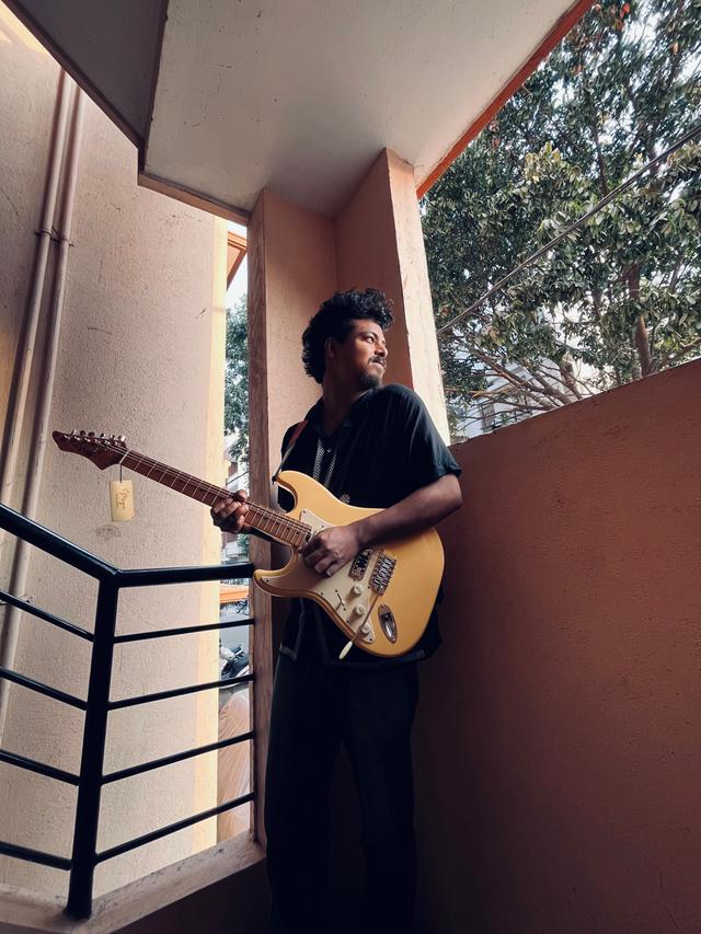 Guitar Training Course by Pranabjyoti Deka