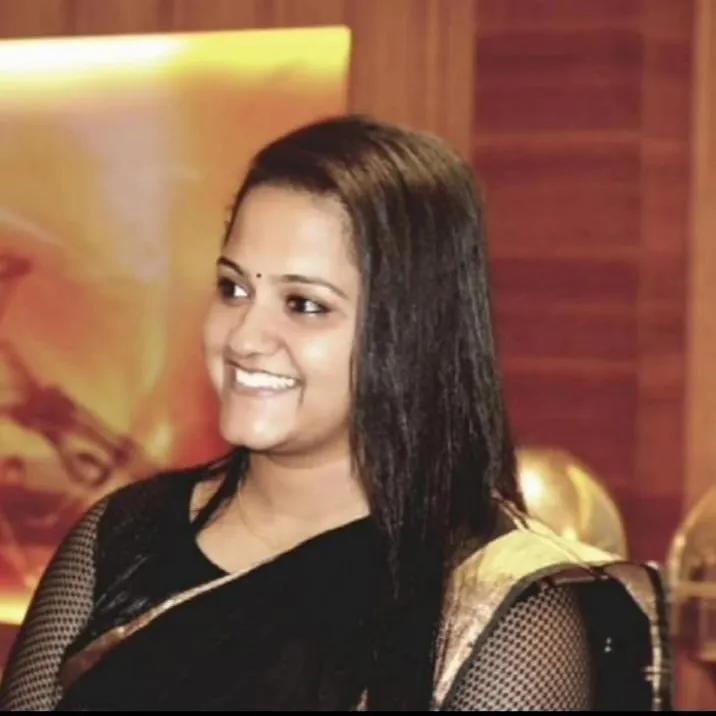 English Course by Sruthy Sreenivasan