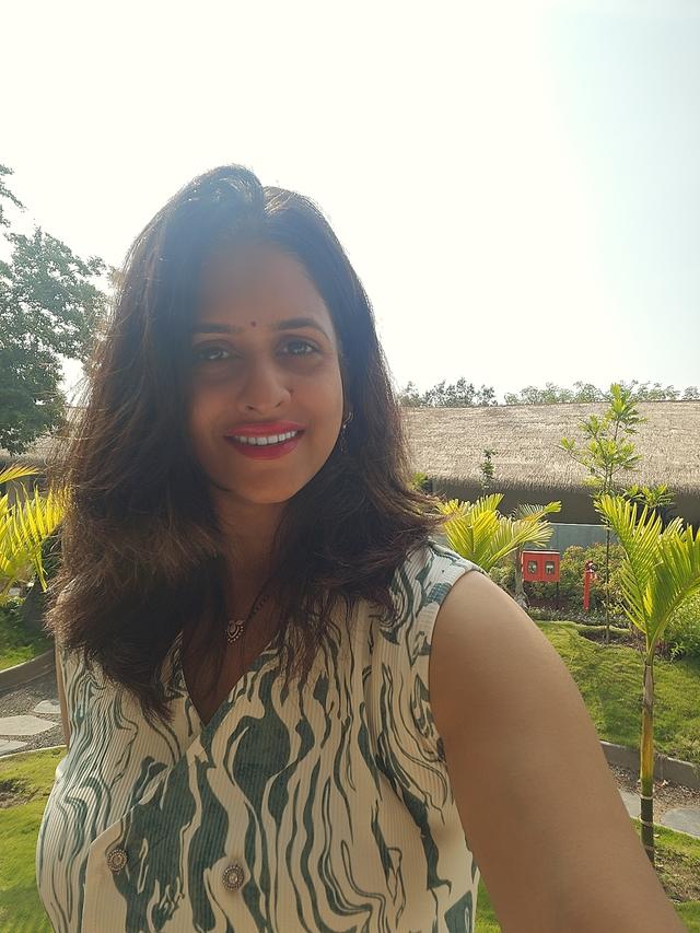 sonam thakur Profile Pic