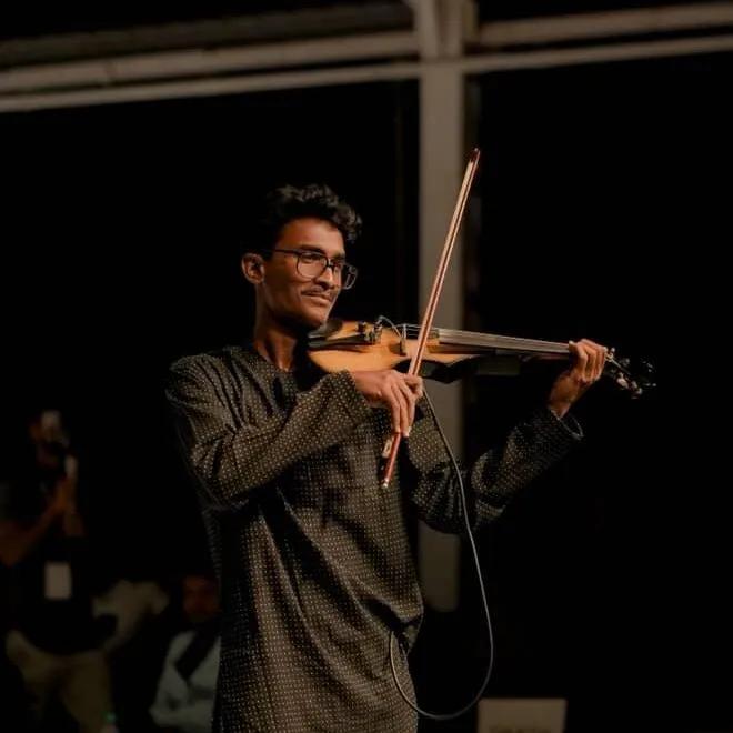 Guitar Course by Godson Rakshith Albert